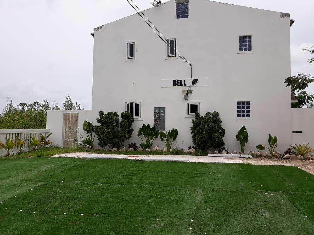 Bell At The Airport Suites Adults Only - Free Airport Transportation Nassau Luaran gambar